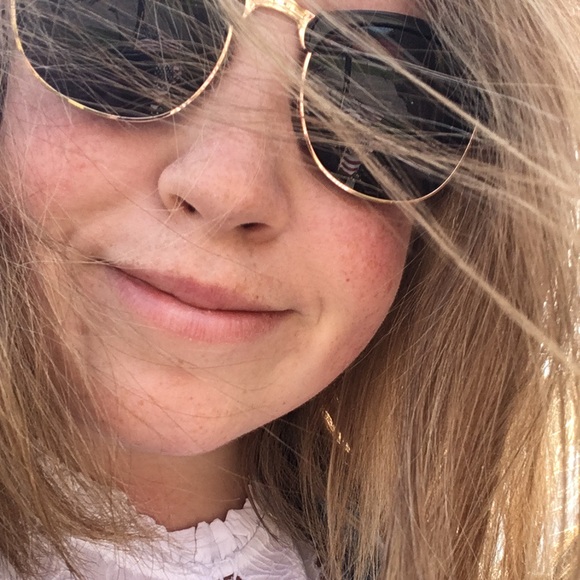 Meet your Posher, Laurel - Picture 1 of 1